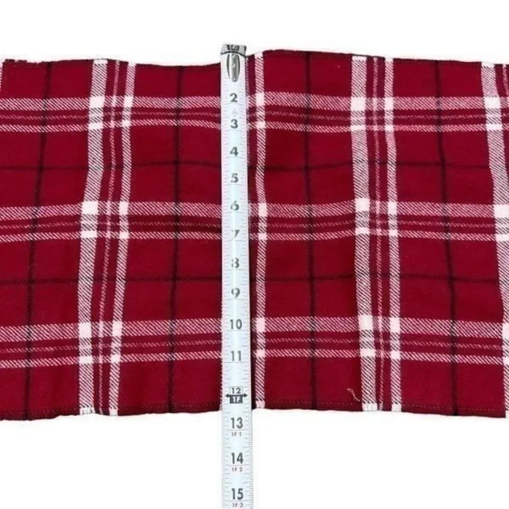Pendleton red, black, and white scarf A455